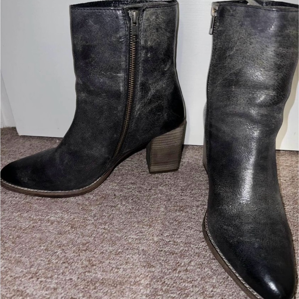 Diba True size 10 worn very little